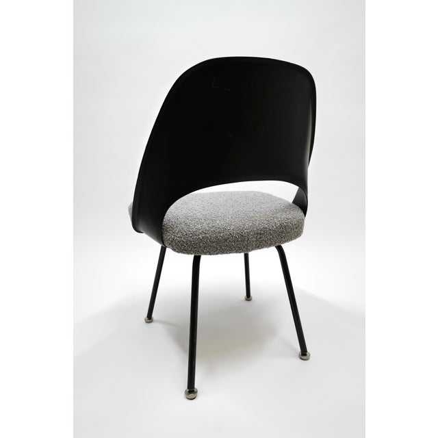 Textile 1960 Saarinen Executive Side Chair with Fiberglass Back by Knoll For Sale - Image 7 of 12