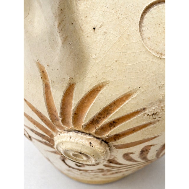 Brown Mid-Century Modern Sgraffito Griffin Amphora Vase by Fratelli Fanciullacci, 1950 For Sale - Image 8 of 10