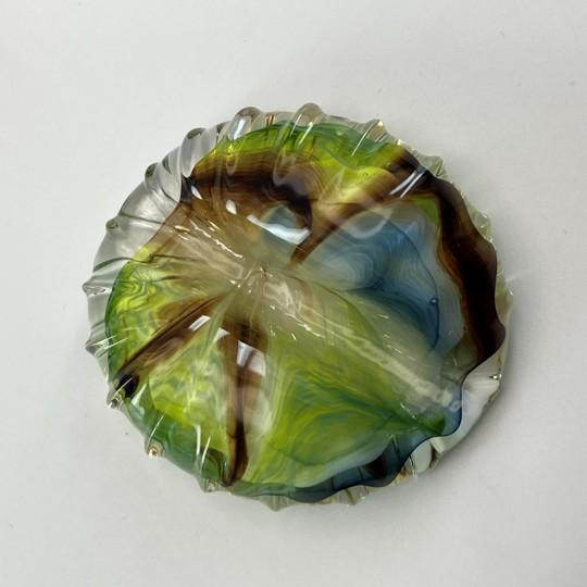 Mid 20th Century Small Cowrie Shell Paperweight, Seashell Glass Sculpture/Figurine (Vintage Art Glass) For Sale - Image 5 of 14
