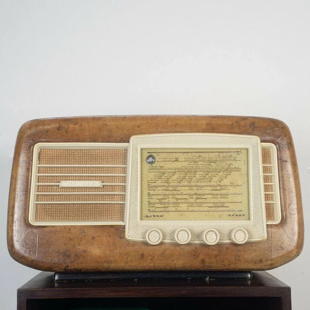 Wood Vintage WR650 Valves Watt Radio, 1950s For Sale - Image 7 of 7