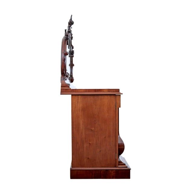 High victorian shaped flame mahogany mirror topped sideboard circa 1860. Fine quality 2 part sideboard. Shaped mirror with...