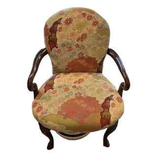 Vintage Mahogany Queen Anne Style Chair With Designer Fabric For Sale