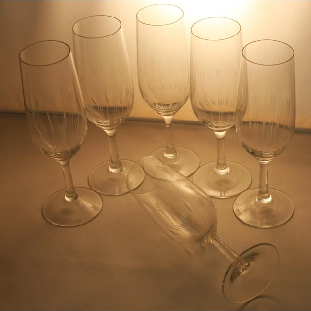 Mid Century Modern Century Champagne Flutes Clear Crystal With Incised Vertical Lines Set of 6 For Sale - Image 4 of 12