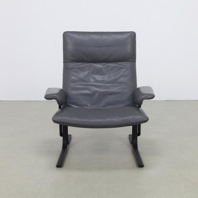 DS 2030 Lounge Chair in Leather by Hans Eichenberger for de Sede, 1980s, in Good conditions. Designed 1980 to 1989 This...
