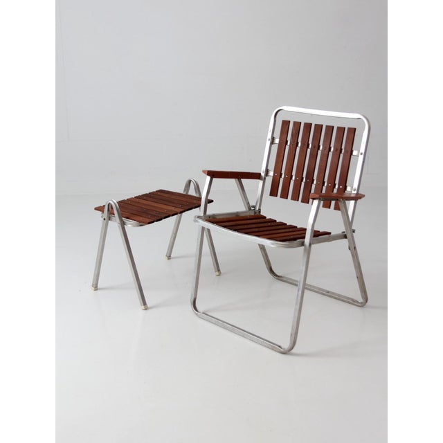 Mid-Century Modern Mid-Century Aluminum & Wood Slat Chair With Side Table Set For Sale - Image 3 of 17