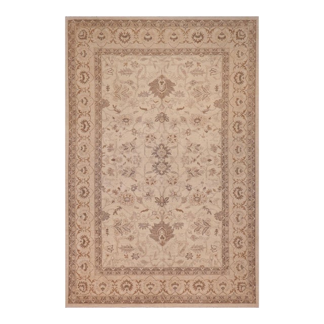 1990s Classic Ziegler Ivory Tan Hand-Knotted Wool Rug - 10'2'' X 13'11'' For Sale