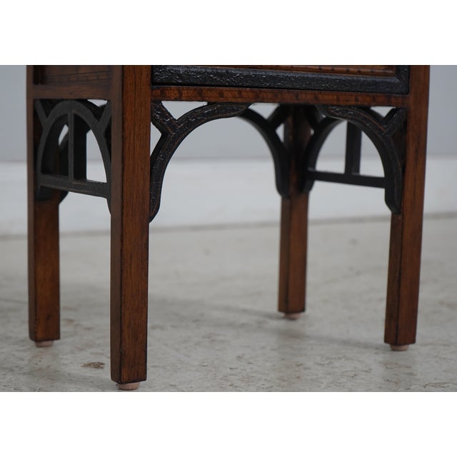 Chinoiserie Decorated Pagoda Chinese Chippendale Curio Shelf For Sale - Image 12 of 18