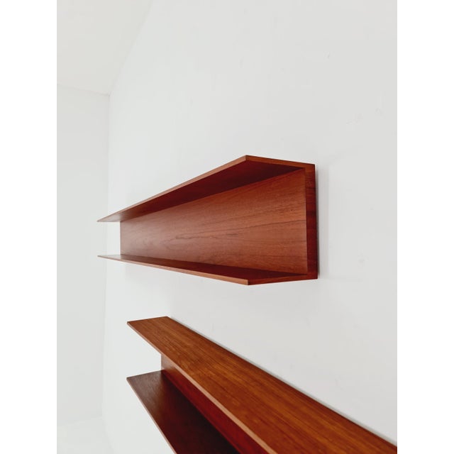 Long German Hanging Shelf by Wilheilm Renz for Walter Renz, 1960s For Sale - Image 5 of 18
