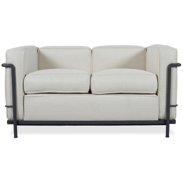 LC 2 Two-Seater Sofa by Le Corbusier for Cassina For Sale - Image 11 of 11