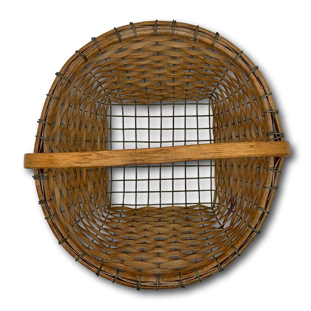 Large Authentic Vintage Steel Wire & Ash Wood Splint Massachusetts Famous Ipswich Clam Diggers Gathering Basket For Sale In Boston - Image 6 of 18