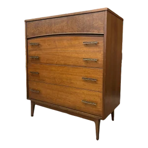 1970s Vintage Mid Century Modern Walnut Dresser 4 Drawers Dovetailed Drawers Burl Front Accent