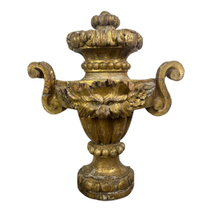 19th Century Italian Neoclassical Giltwood Hand-Carved Urn