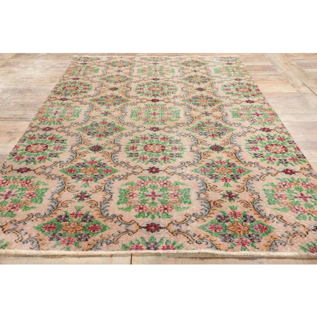 Peach Vintage Turkish Sivas Rug - 05'00 x 06'07 For Sale - Image 8 of 9
