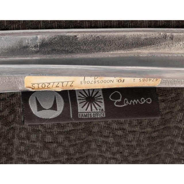 Eames for Herman Miller Ea124 Aluminum Group Chair For Sale - Image 9 of 9