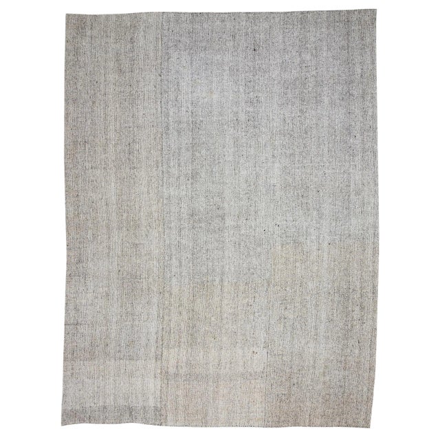 1960s Vintage Gray Turkish Kilim Rug- 9′10″ × 12′7″ For Sale