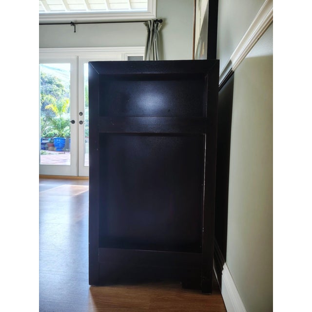 Henredon Ming Buffet Sideboard Credenza From the Acquisitions Collection. For Sale - Image 11 of 18