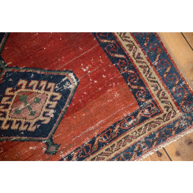 Red Antique Bakshaish Rug - 3'5" x 6'7" For Sale - Image 8 of 10