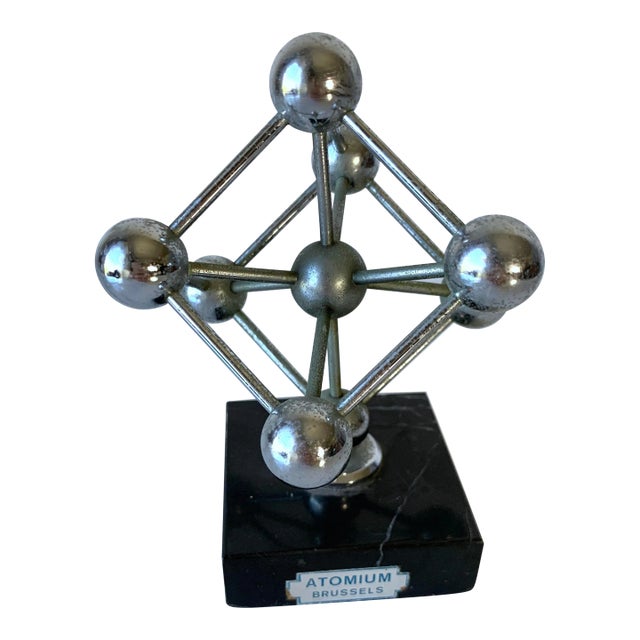 1958 Paperweight of Atomium Structure From Brussels World's Fair For Sale