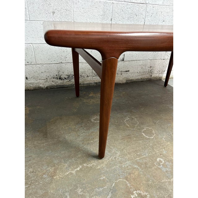 Danish Extendable Teak Dining Table by Johannes Andersen for Uldum Mobelfabrik, 1960 For Sale In New York - Image 6 of 11