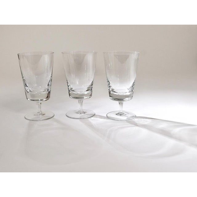 Oswald Haerdtl Mid-Century Crystal Wine Glasses attributed to Oswald Haerdtl, Austria, 1950s, Set of 6 For Sale - Image 4 of 18