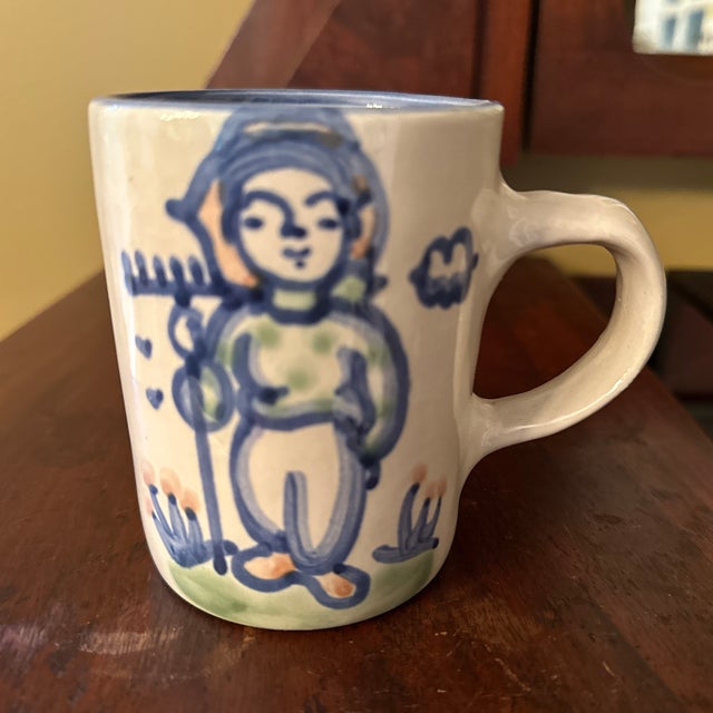 1970s Hadley Pottery Mug With Boy For Sale - Image 9 of 10