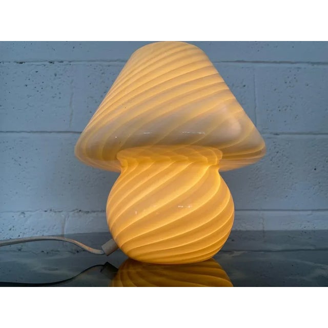 Murano Swirl Mushroom in Yellow Cream, 1970s For Sale - Image 4 of 5