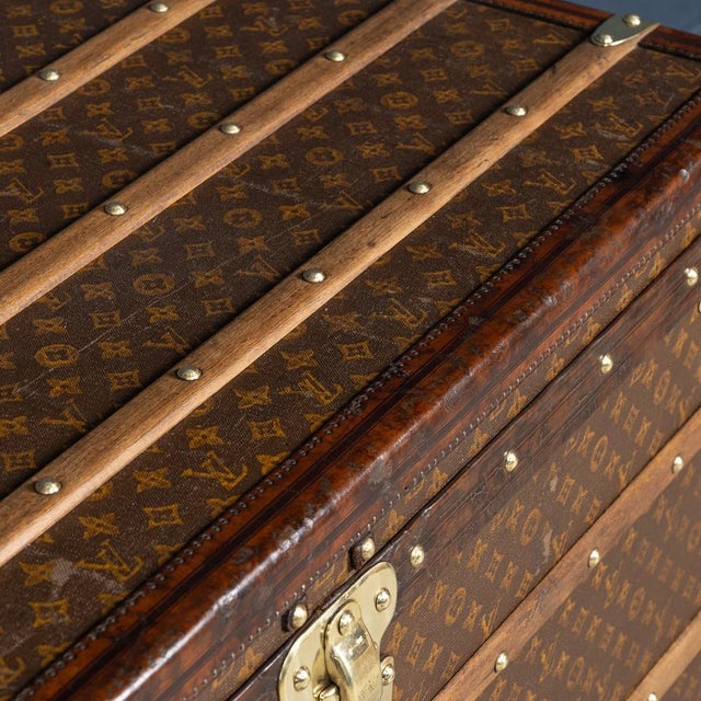 1910s 20th Century Malle Haute Trunk in Monogram Canvas from Louis Vuitton, France, 1910 For Sale - Image 5 of 18