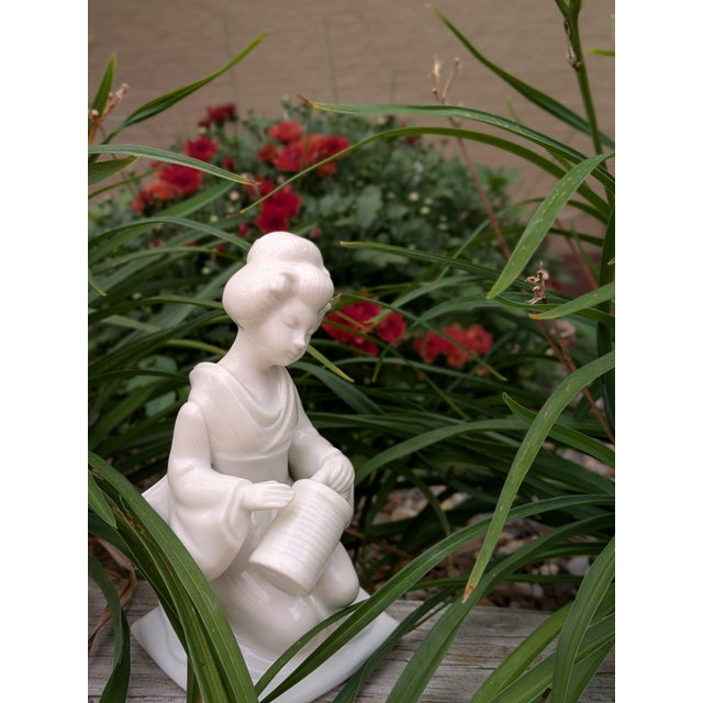 Blanc De Chine Seated Japanese Geisha Asian Lady Figurine For Sale - Image 11 of 11
