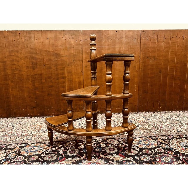 English Library Staircase in Mahogany For Sale - Image 4 of 7