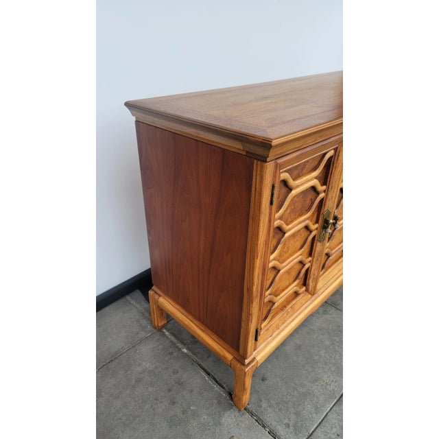 Mid-Century Modern 1960s Bohemian Mid-Century Modern Thomasville Shalimar Credenza Small Pecan Hollywood Regency For Sale - Image 3 of 12
