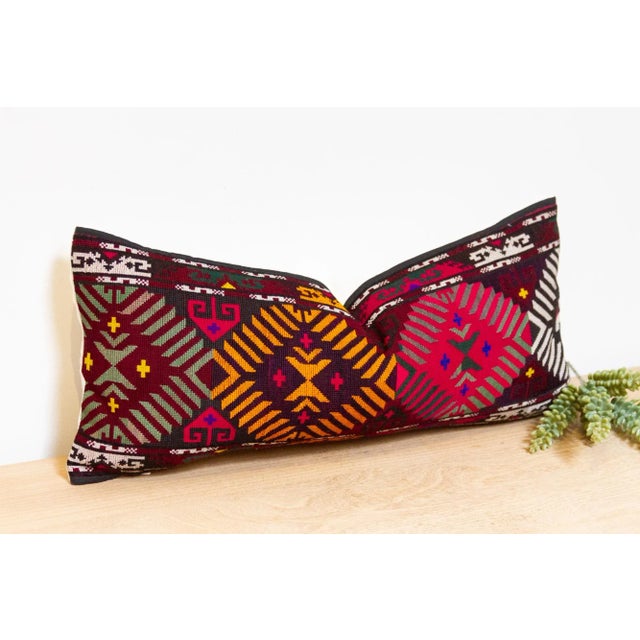 Asian Esin Antique Lakai Tribe Linen Pillow For Sale - Image 3 of 8