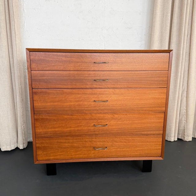 Mid-Century Modern Mid Century Modern Walnut Dresser by George Nelson for Herman Miller For Sale - Image 3 of 8