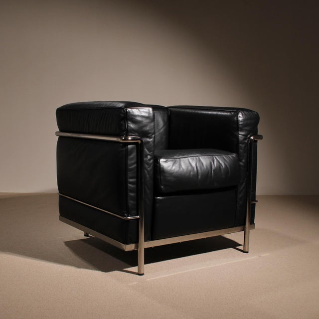 LC2 Armchairs by Le Corbusier, P. Jeanneret, C. Perriand for Cassina, Italy, 1928, Set of 2 For Sale - Image 9 of 18