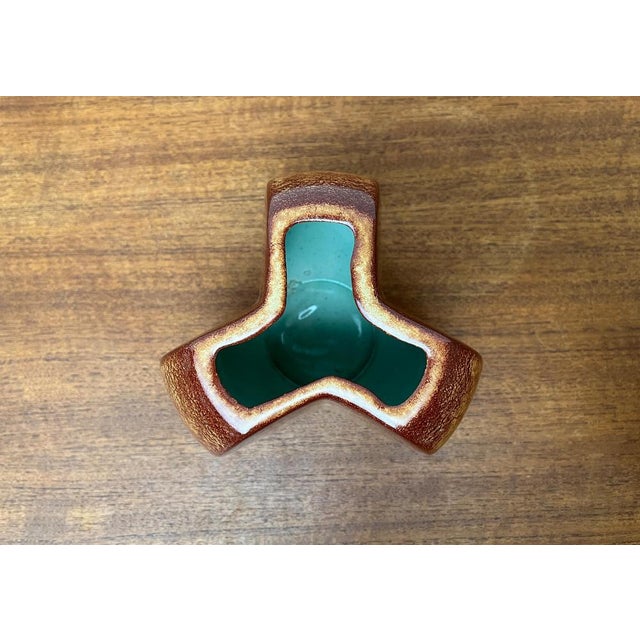 Mid-Century Italian Pottery Vase attributed to Bertoncello, 1960s For Sale - Image 10 of 17