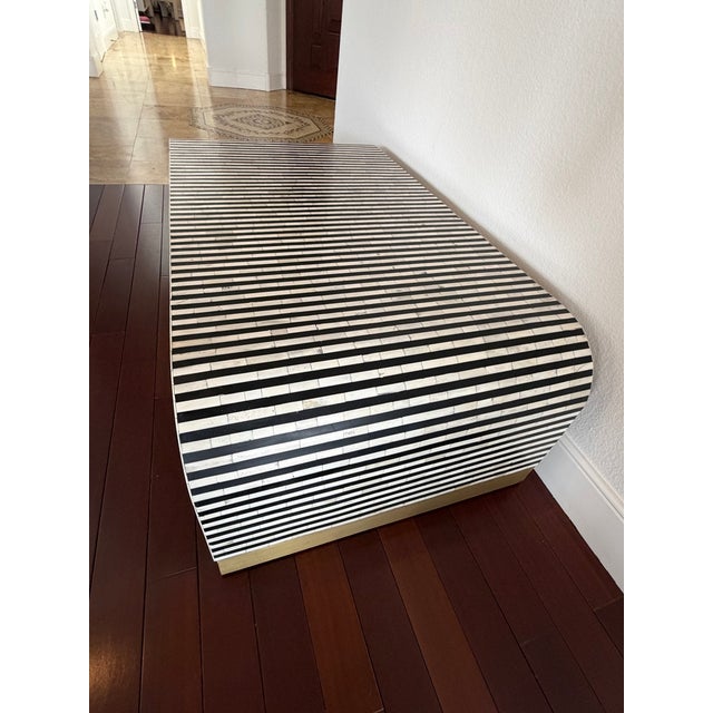 Indian Bone Inlay Coffee Table With Brass Accents – 52” Modern Sculptural Form For Sale In Las Vegas - Image 6 of 8