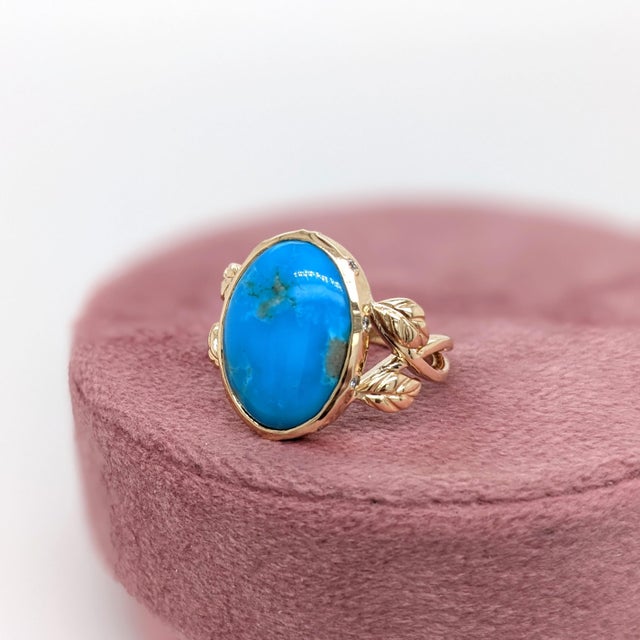 2020s 5.3ct Turquoise Ring With Earth Mined Diamond Accents: In Solid 14k Gold , Size 6.75 For Sale - Image 5 of 9