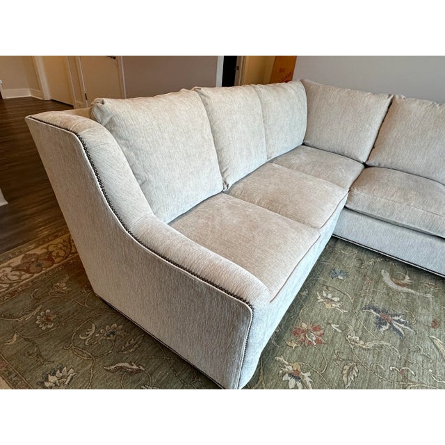 King Hickory Two-Piece Drake Corner Sectional "Crave Irish Cream" Color With Six Matching Decorative Pillows, 2021 For Sale In Detroit - Image 6 of 10