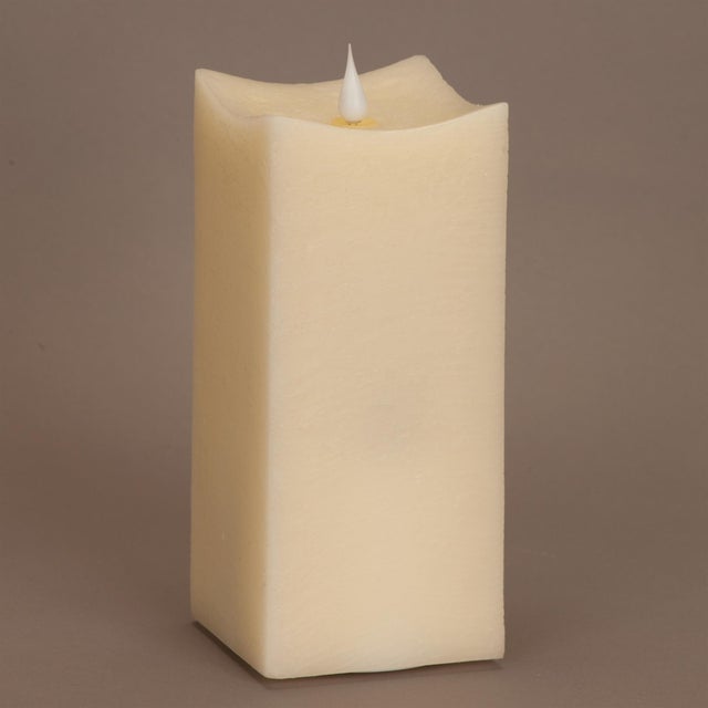 Modern Simplux LED Squared Candle with Moving Flame and Remote (Set of 2) For Sale - Image 3 of 3