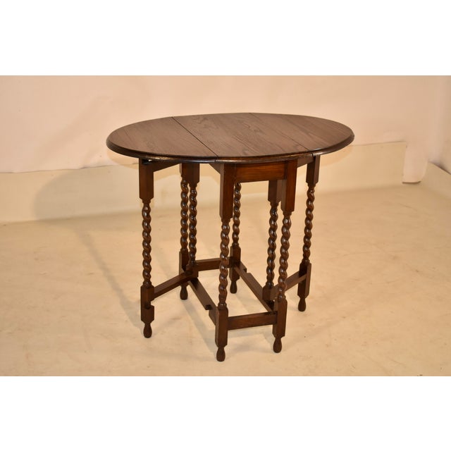 Edwardian English Oak Gate Leg Table, Circa 1900 For Sale In Greensboro - Image 6 of 8