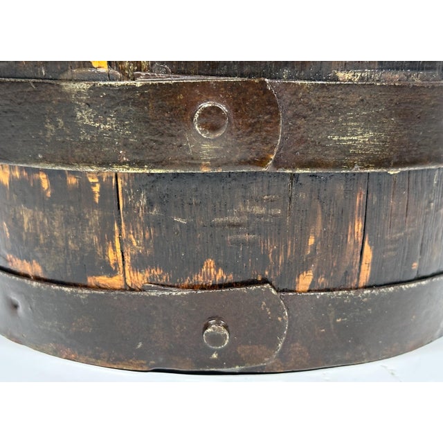 Art Deco Antique Fahnestock Paint Bucket: 19th Century Pittsburgh, Pennsylvania For Sale - Image 3 of 10