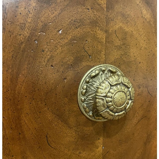 Brown Vintage 1960s Henredon Bar Cart or Server With Flip Top Extension and Brass Hardware For Sale - Image 8 of 12