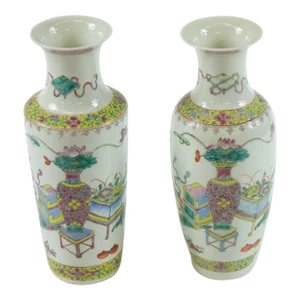 Early 20th Century Chinese Porcelain Vases - A Pair