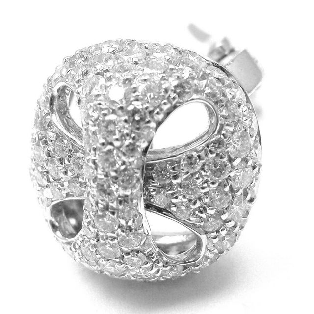Damiani 18k White Gold 3.03 ct Diamond Earrings. Retail: $28,190., Pair For Sale - Image 9 of 9