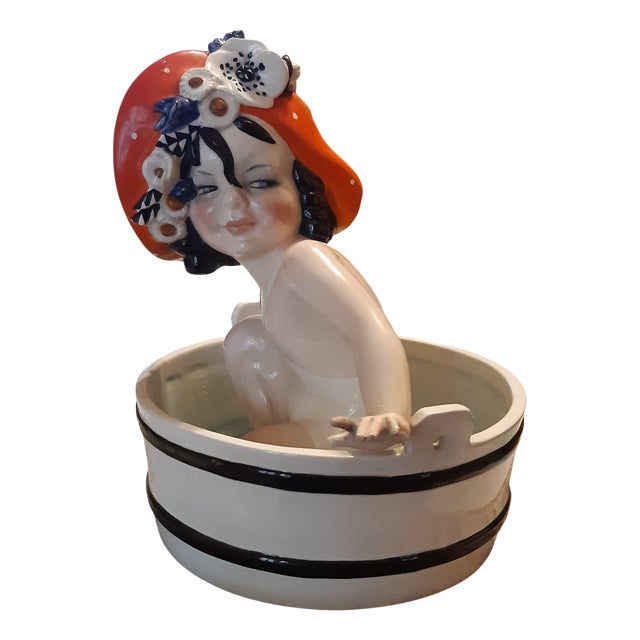 White Ceramic Figure from Essevi, 1930s For Sale