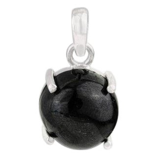 Petite Solitaire Black Star Pendant in Sterling Silver For Sale