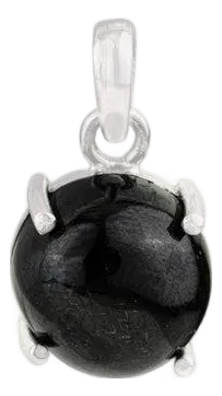 Petite Solitaire Black Star Pendant in Sterling Silver