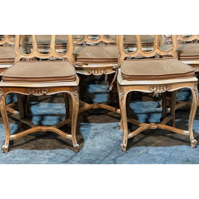 French Oak Farmhouse Dining Chairs, 1900s, Set of 18 For Sale - Image 4 of 18