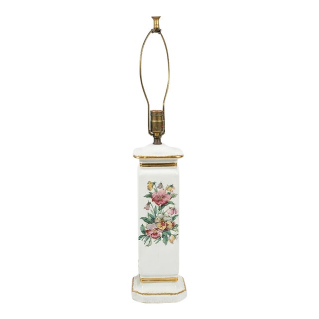 Vintage Hand-Painted Floral White Ceramic Table Lamp Base With Gold Gilt Trim – Classic Mid-Century Traditional For Sale