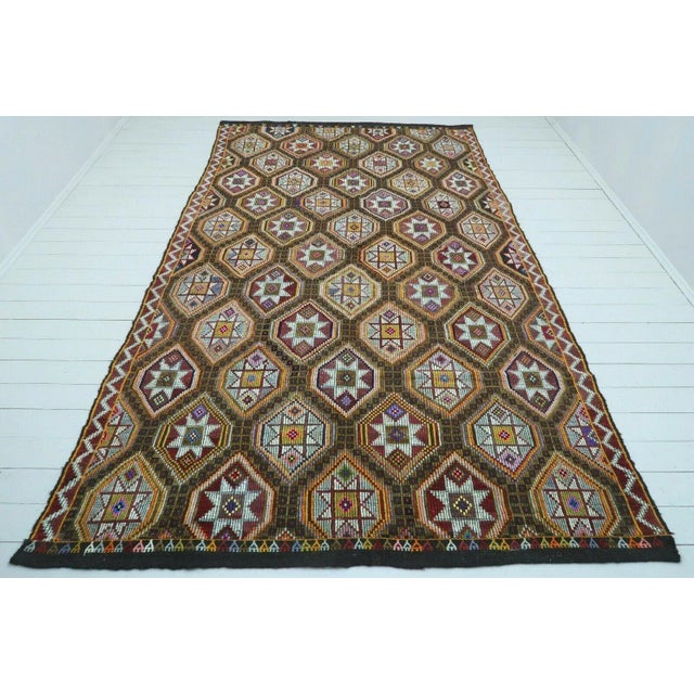 Star Designed Vintage Turkish Area Rug - 81"x140" For Sale - Image 13 of 13