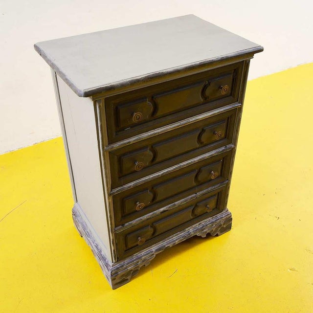 This charming vintage three-drawer chest of drawers is a perfect example of how classic design can complement any modern...